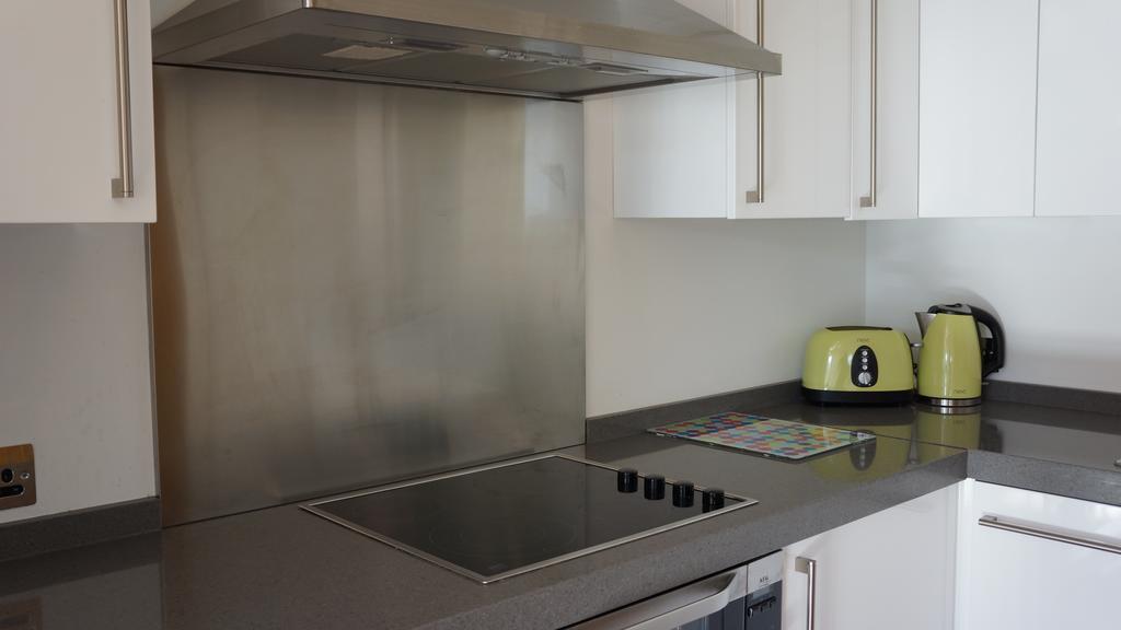 אינברנס Apartment 306 By The Bridge מראה חיצוני תמונה